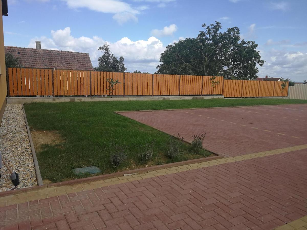 Levendulas Haz Becsehely Екстер'єр фото